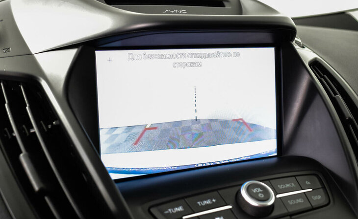 Ford Kuga - Фото 9