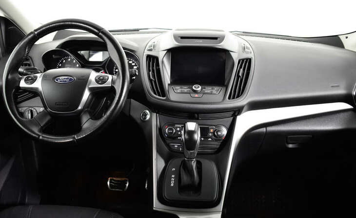 Ford Kuga - Фото 7