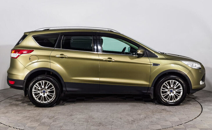 Ford Kuga - Фото 3