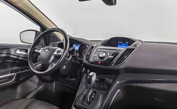 Ford Kuga - Фото 6