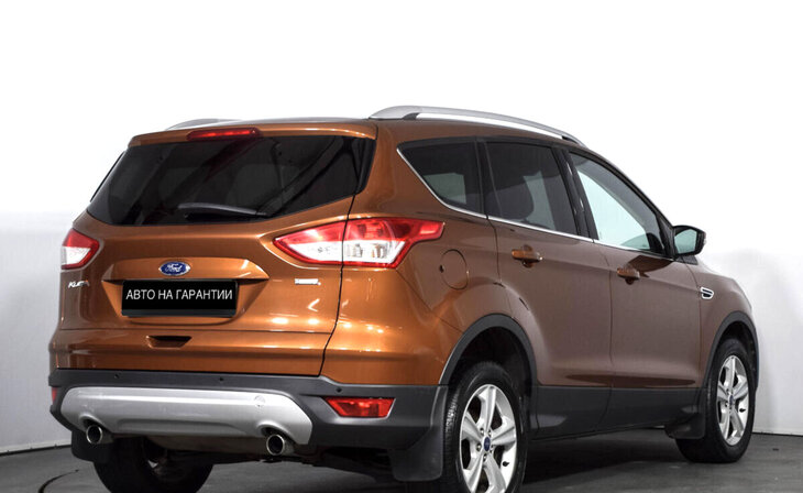 Ford Kuga - Фото 2
