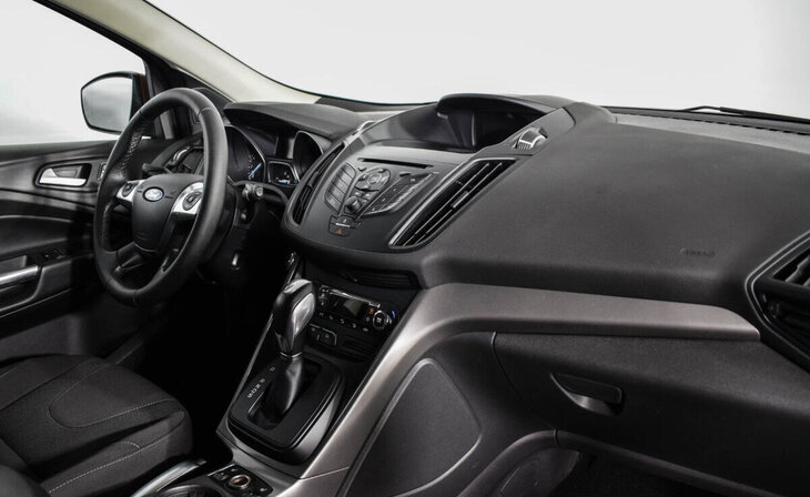 Ford Kuga - Фото 4