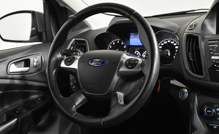 Ford Kuga - Фото 11