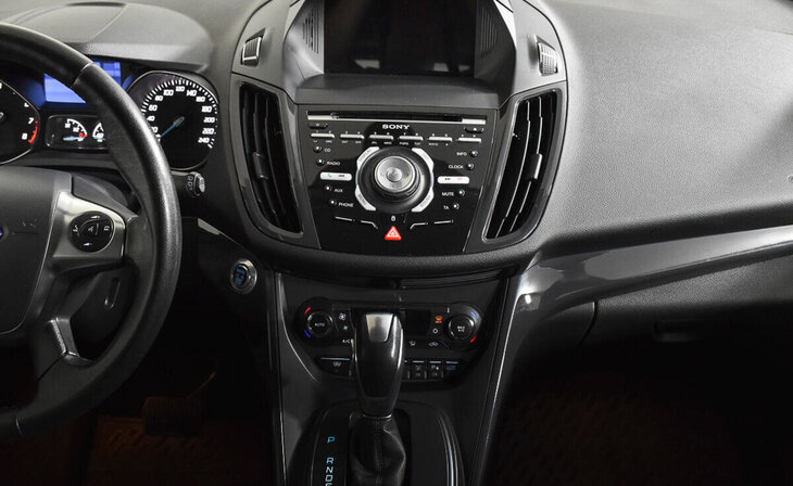 Ford Kuga - Фото 12