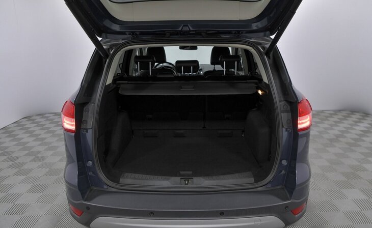 Ford Kuga - Фото 13