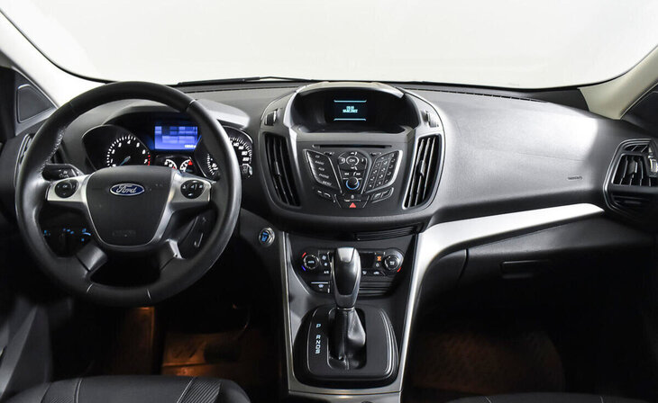 Ford Kuga - Фото 10