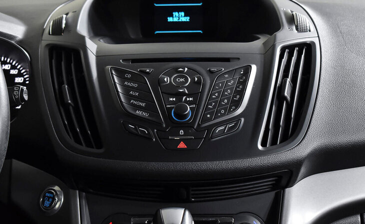 Ford Kuga - Фото 12