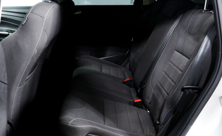 Ford Kuga - Фото 10