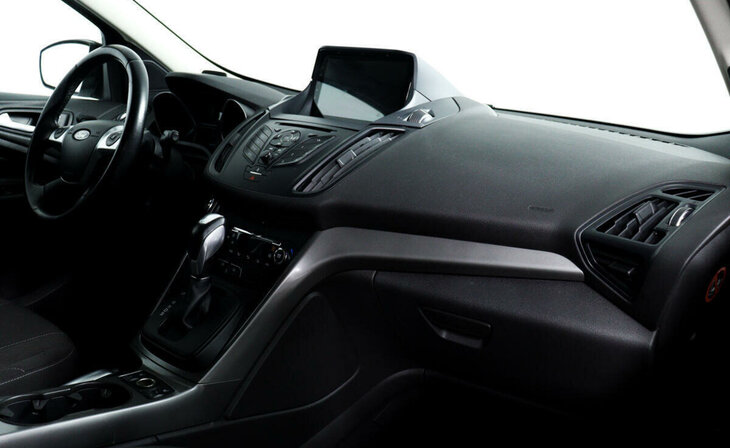 Ford Kuga - Фото 6