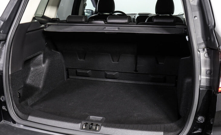 Ford Kuga - Фото 15