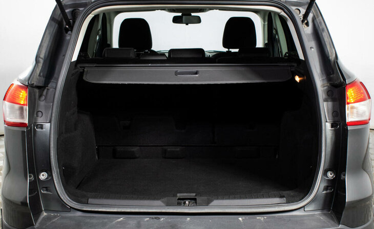 Ford Kuga - Фото 8