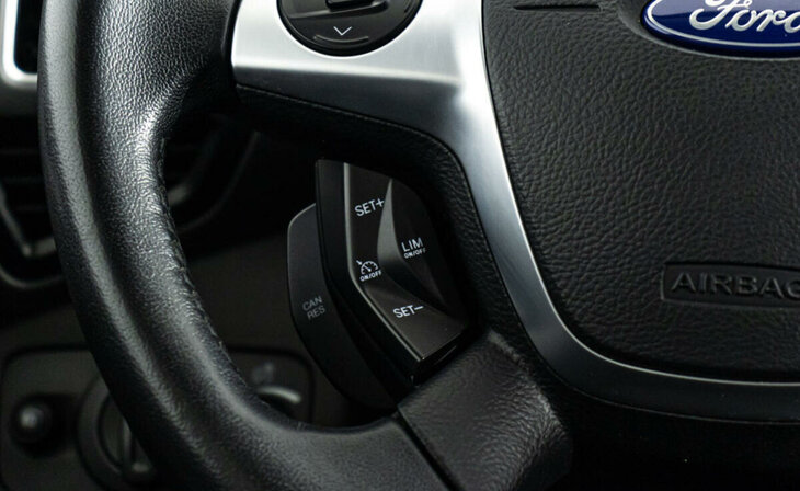 Ford Kuga - Фото 10