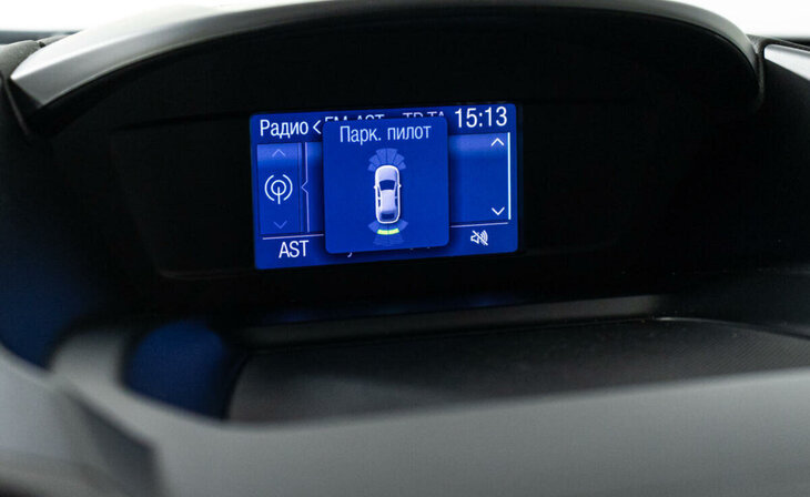 Ford Kuga - Фото 12