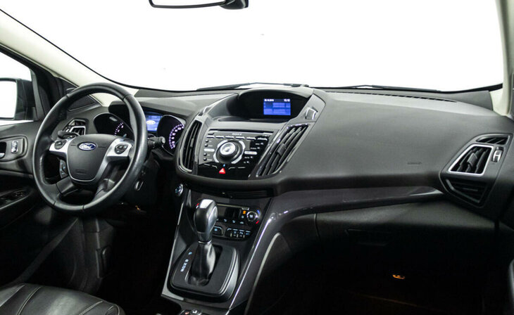 Ford Kuga - Фото 6