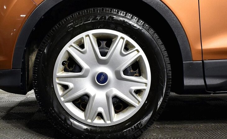 Ford Kuga - Фото 5