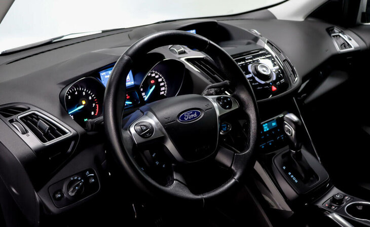 Ford Kuga - Фото 6
