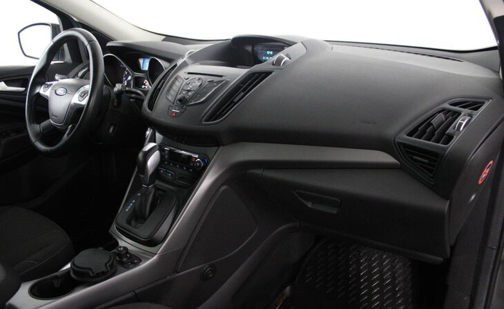 Ford Kuga - Фото 4