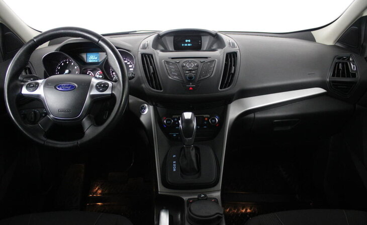 Ford Kuga - Фото 5