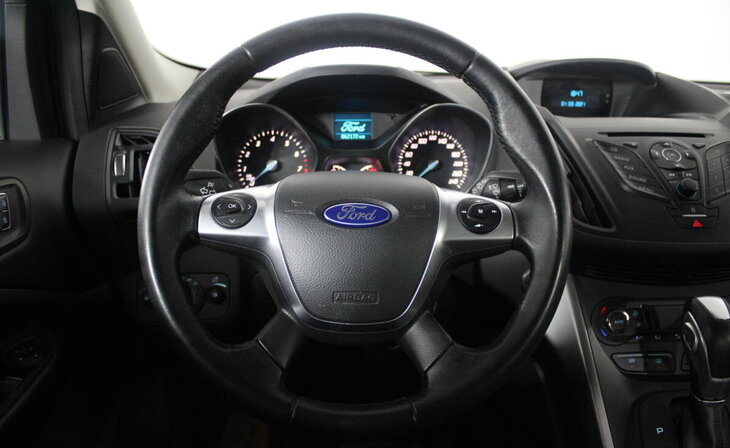 Ford Kuga - Фото 6