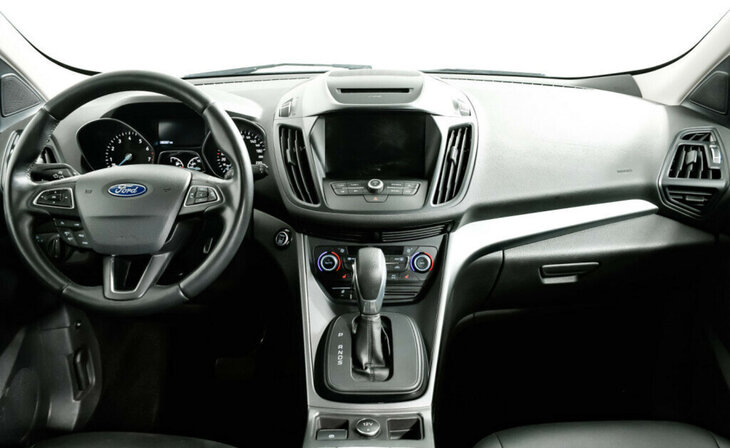 Ford Kuga - Фото 9