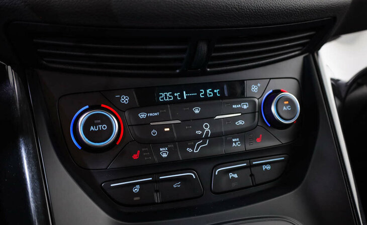 Ford Kuga - Фото 13