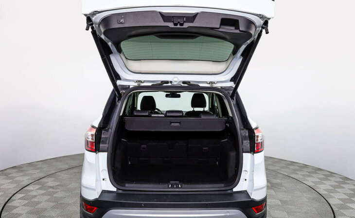 Ford Kuga - Фото 17