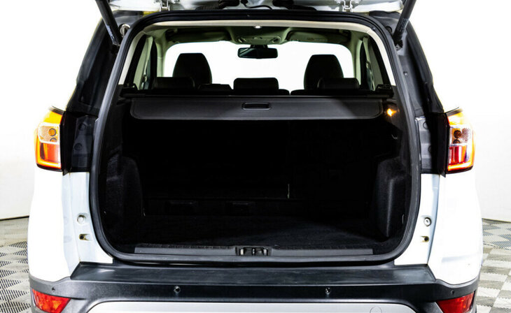 Ford Kuga - Фото 16