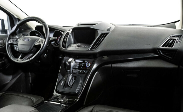 Ford Kuga - Фото 4