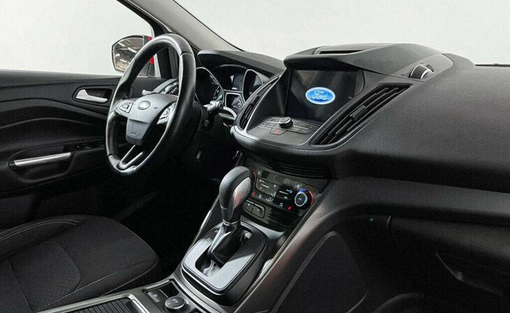 Ford Kuga - Фото 6