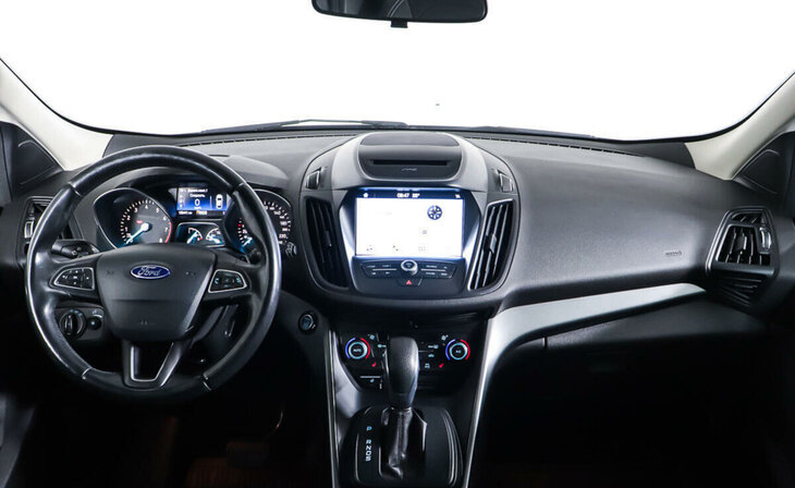 Ford Kuga - Фото 9