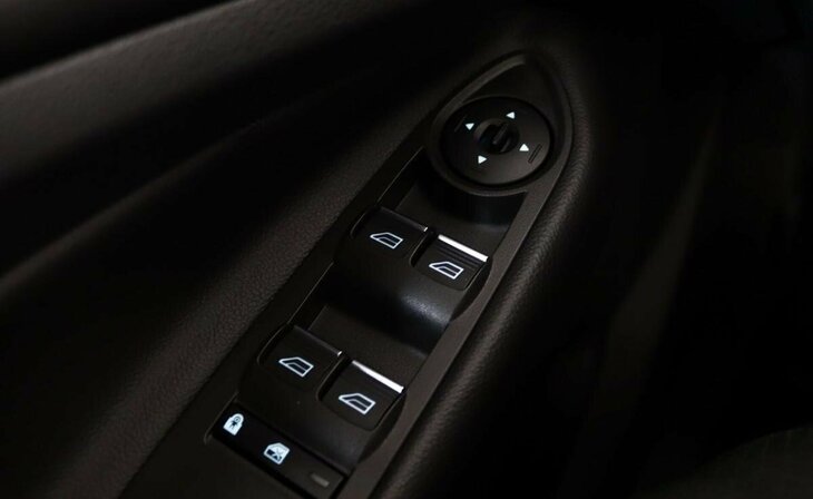 Ford Kuga - Фото 9