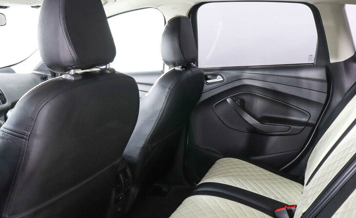 Ford Kuga - Фото 8