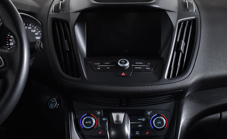 Ford Kuga - Фото 10