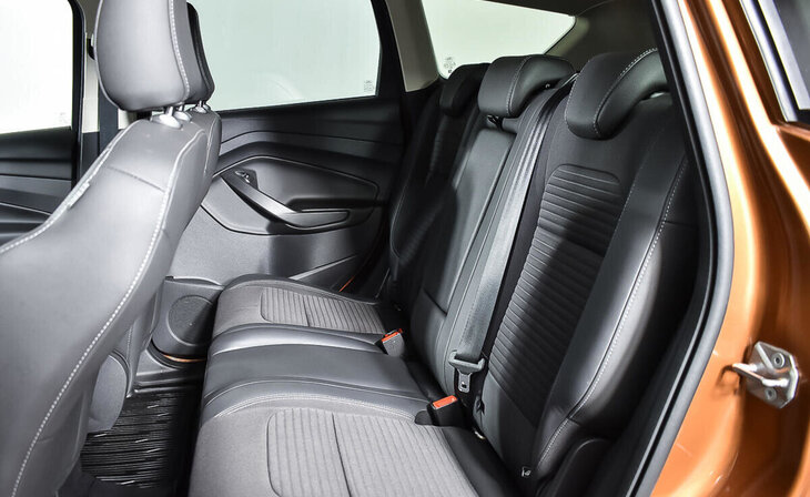 Ford Kuga - Фото 13