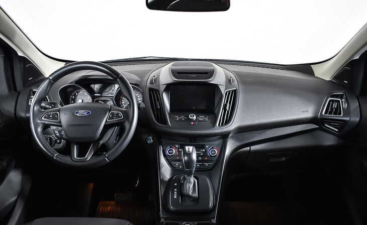 Ford Kuga - Фото 8