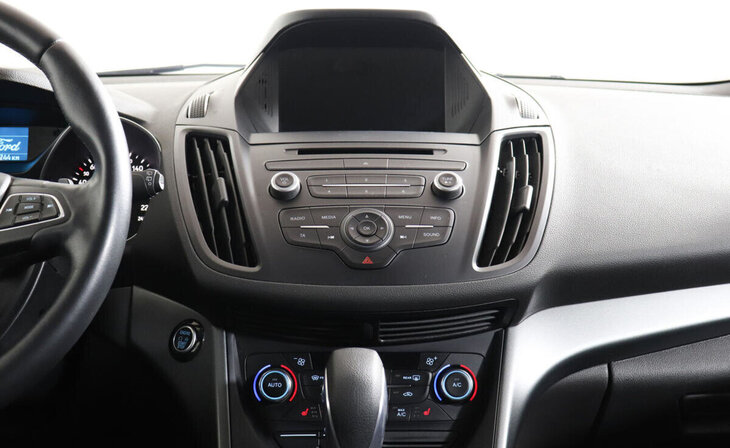 Ford Kuga - Фото 7