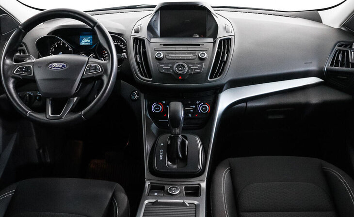 Ford Kuga - Фото 5