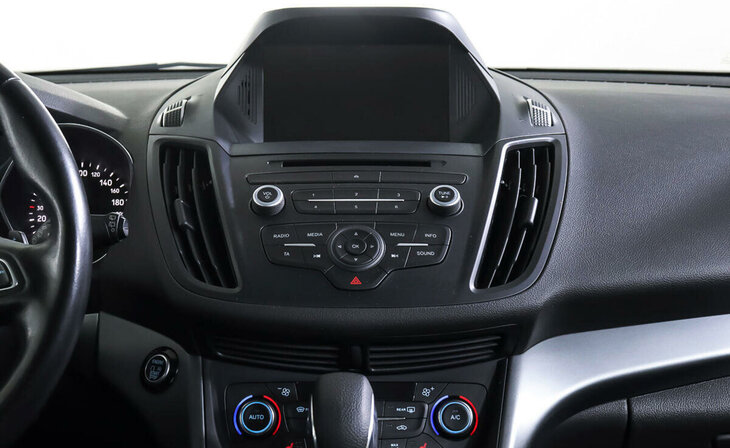 Ford Kuga - Фото 12