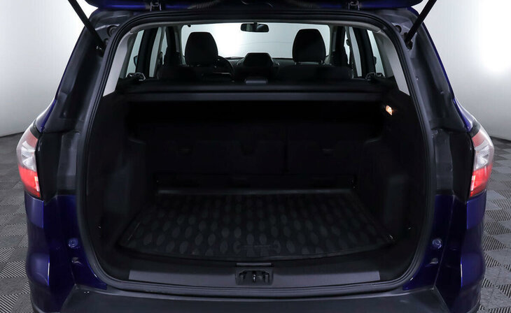 Ford Kuga - Фото 15