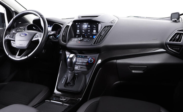 Ford Kuga - Фото 4