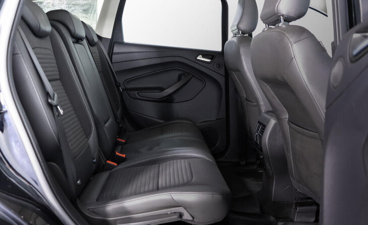 Ford Kuga - Фото 7