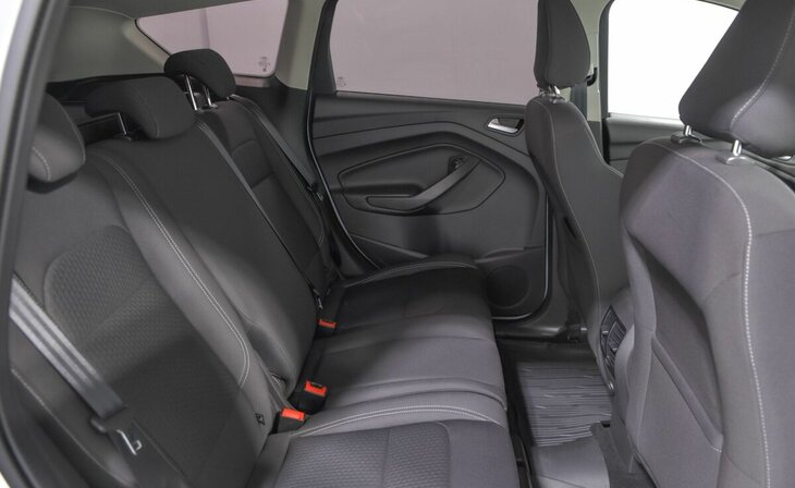 Ford Kuga - Фото 10