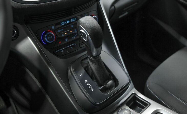 Ford Kuga - Фото 8