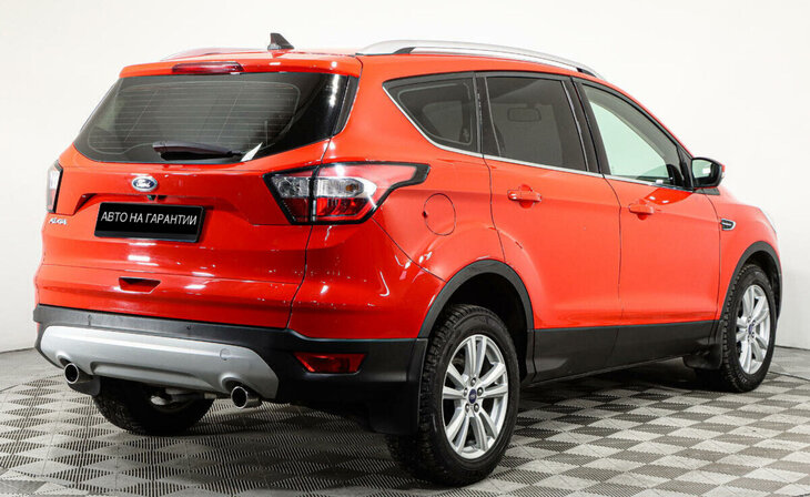 Ford Kuga - Фото 2