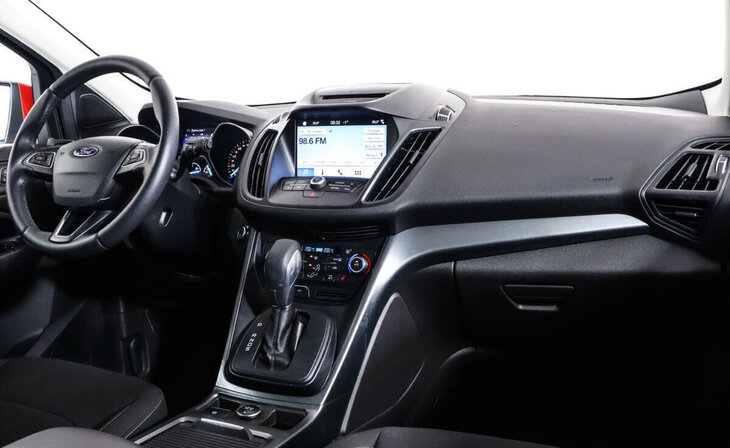 Ford Kuga - Фото 4