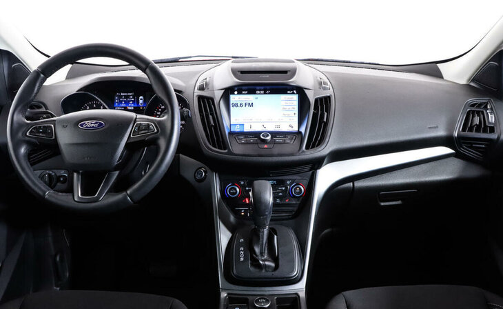 Ford Kuga - Фото 5