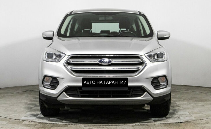 Ford Kuga - Фото 1