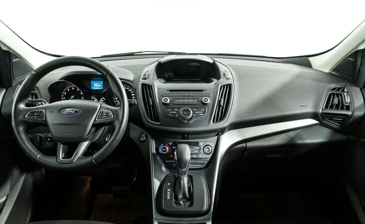 Ford Kuga - Фото 5