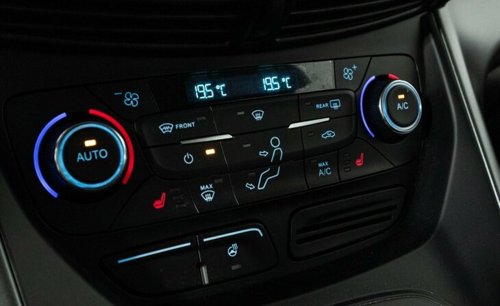 Ford Kuga - Фото 8