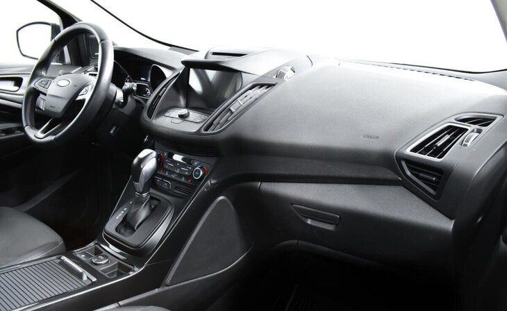 Ford Kuga - Фото 4